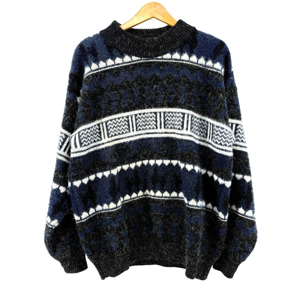 Vtg. 90s Ruminahui Wool Sweater Men Large Pullover Black Geometric Llama Ecuador